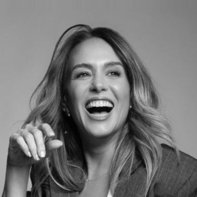 Erika de La Vega
